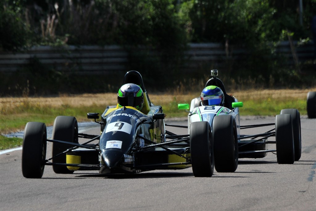 Frederik Schandorff er af sidste sæsons gengangere i Formel Ford-klassen, hvor han håber på at kunne avancere i forhold til sidste års tredjeplads
(Foto: Morten Alstrup)